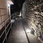 Salva's House Апартаменты Кьявари
