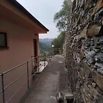Salva's House Кьявари